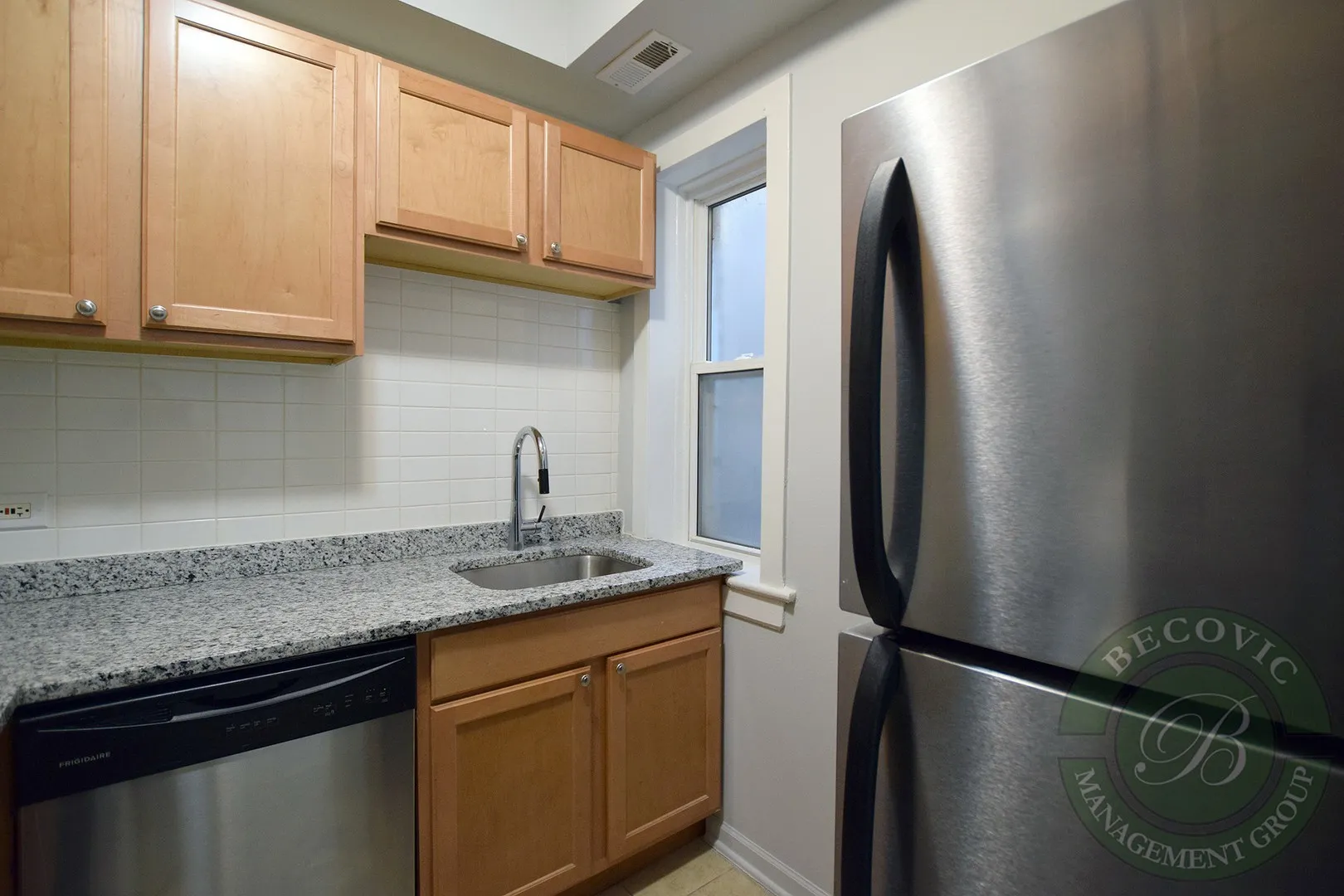 7445 N Greenview Ave, , 60626, USA 60626-unit#312-Chicago-IL