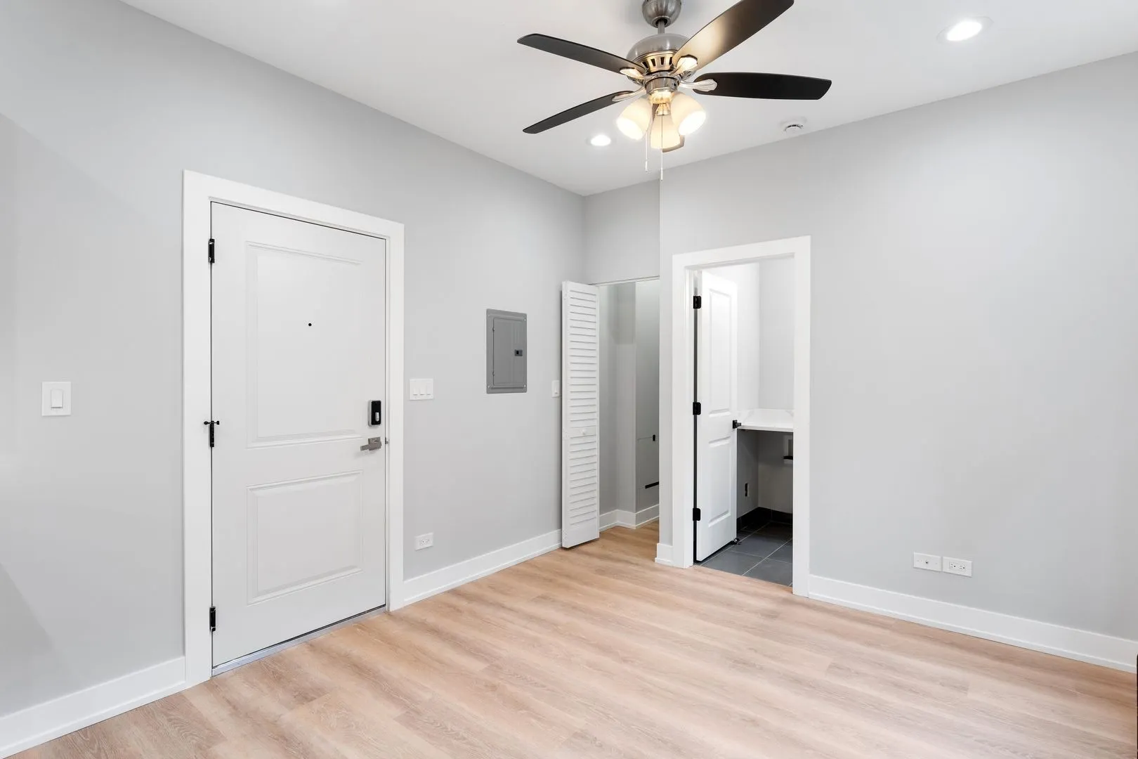 1546 W Jonquil Terrace, ,  60626, USA 60626-unit#303-Chicago-IL