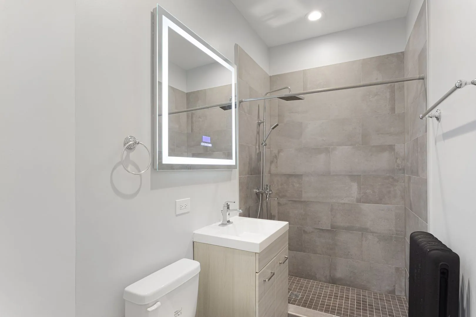 1063 W Glenlake Ave, ,  60660, USA 60660-unit#3N-Chicago-IL
