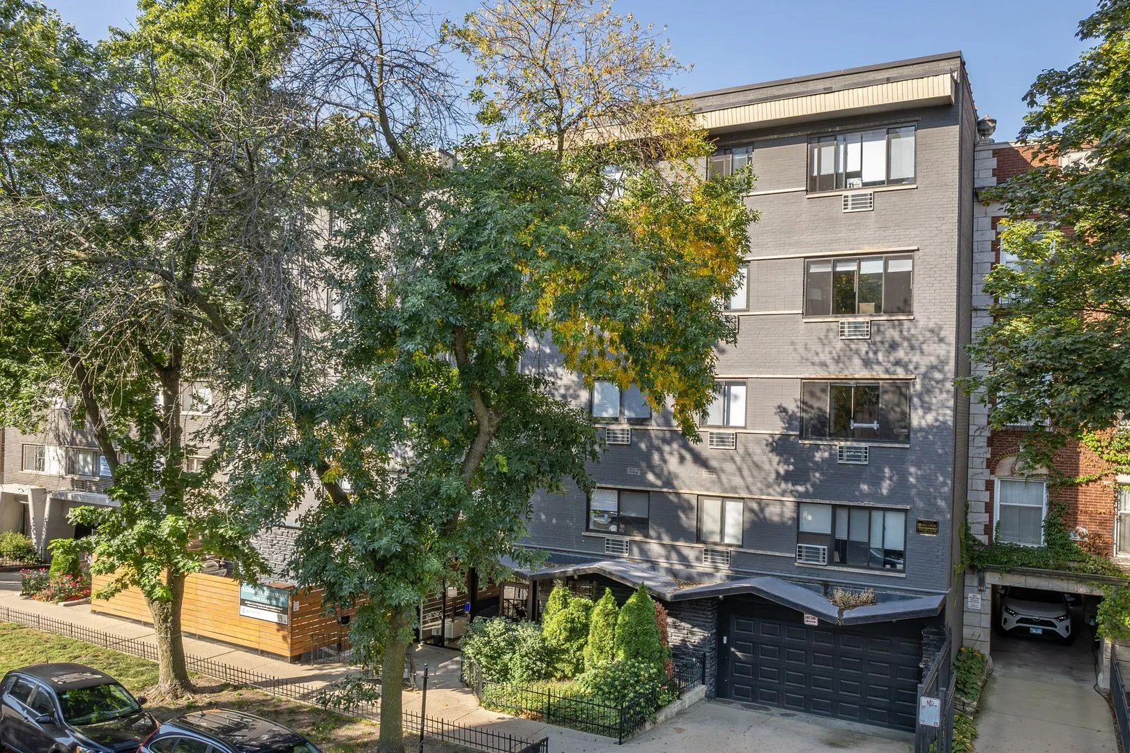 6134 N Kenmore Ave, ,  60660, USA 60660-unit#409-Chicago-IL