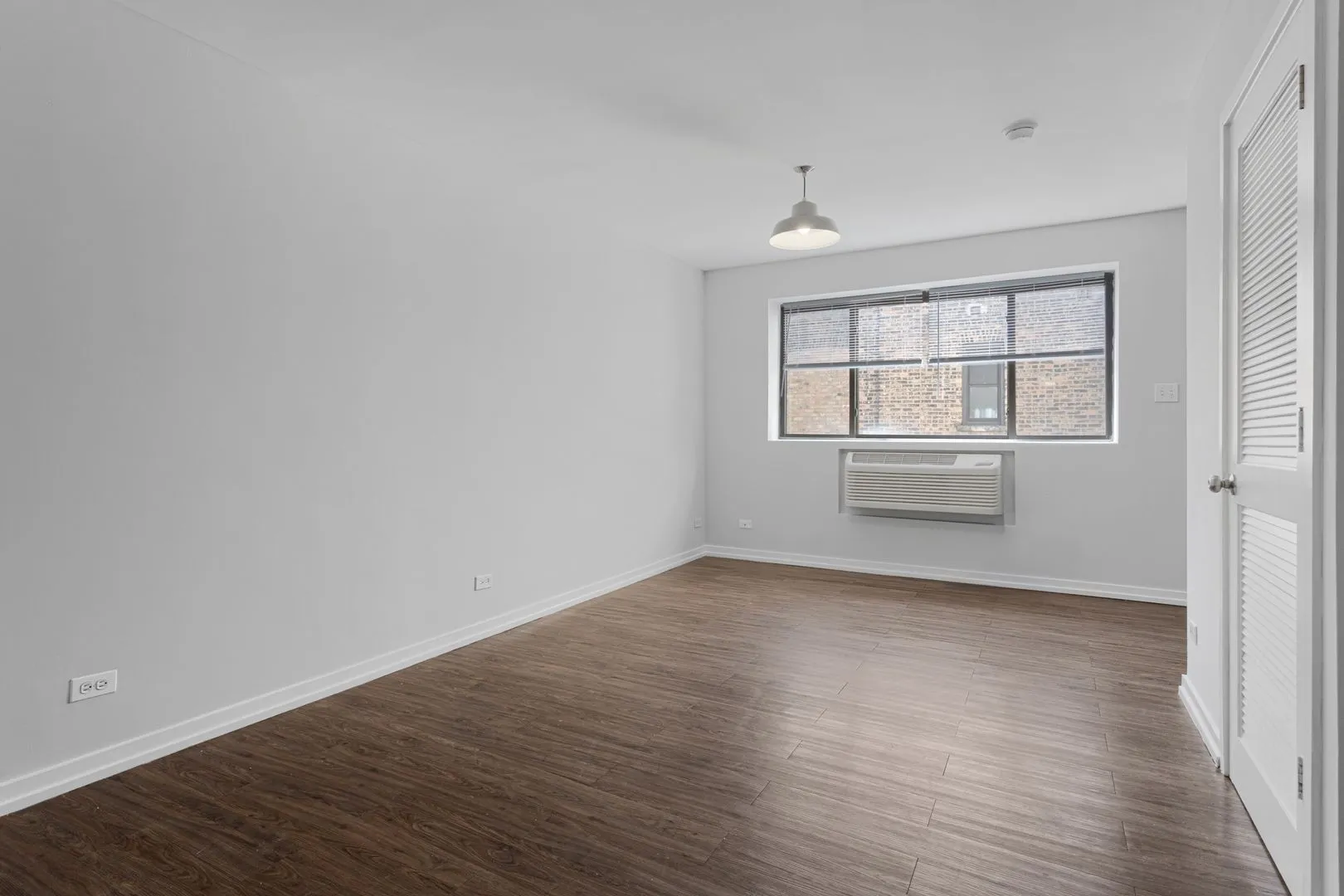 5411 N Winthrop Ave, ,  60640, USA 60640-unit#409-Chicago-IL