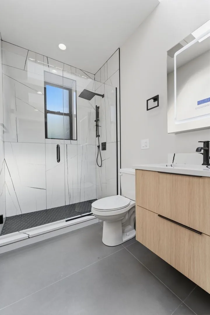 7518 N Eastlake Terrace, ,  60626, USA 60626-unit#2-Chicago-IL