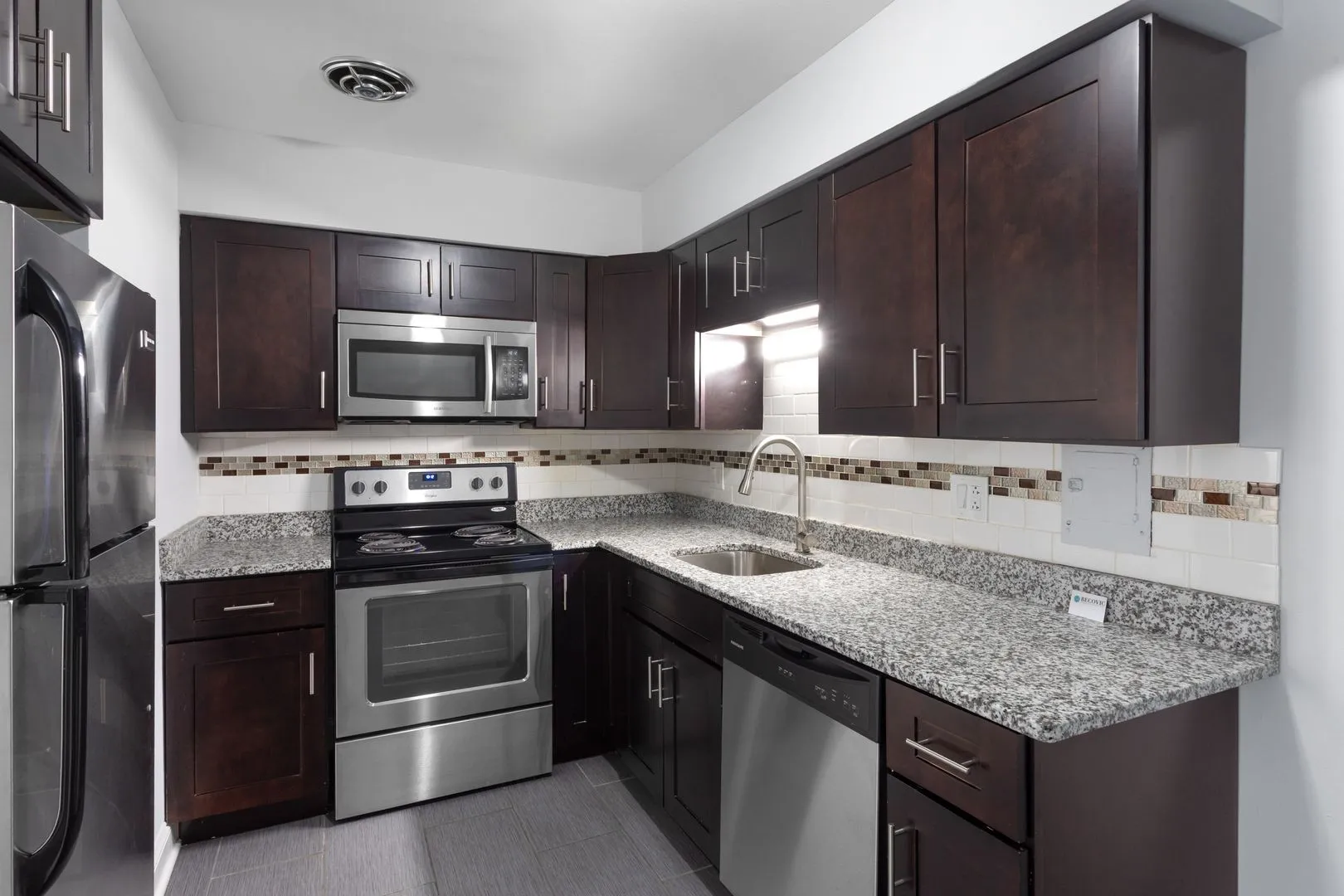 6029 N Winthrop Ave, , 60660, USA 60660-unit#504-Chicago-IL