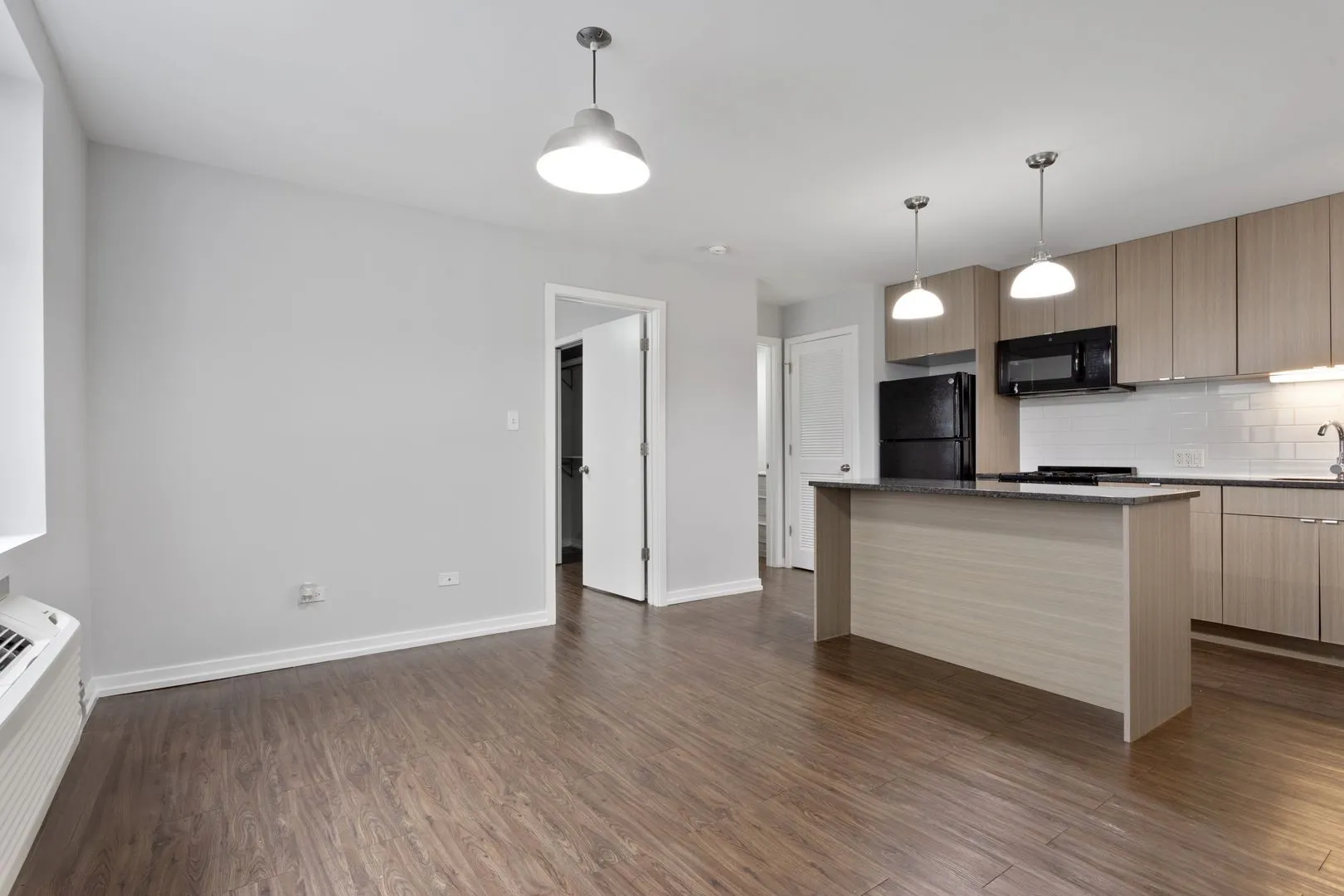 5411 N Winthrop Ave, , 60640, USA 60640-unit#523-Chicago-IL