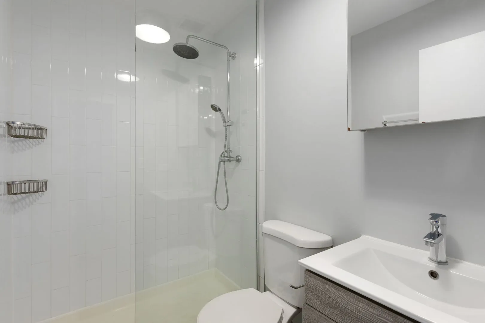 6134 N Kenmore Ave, , 60660, USA 60660-unit#408-Chicago-IL