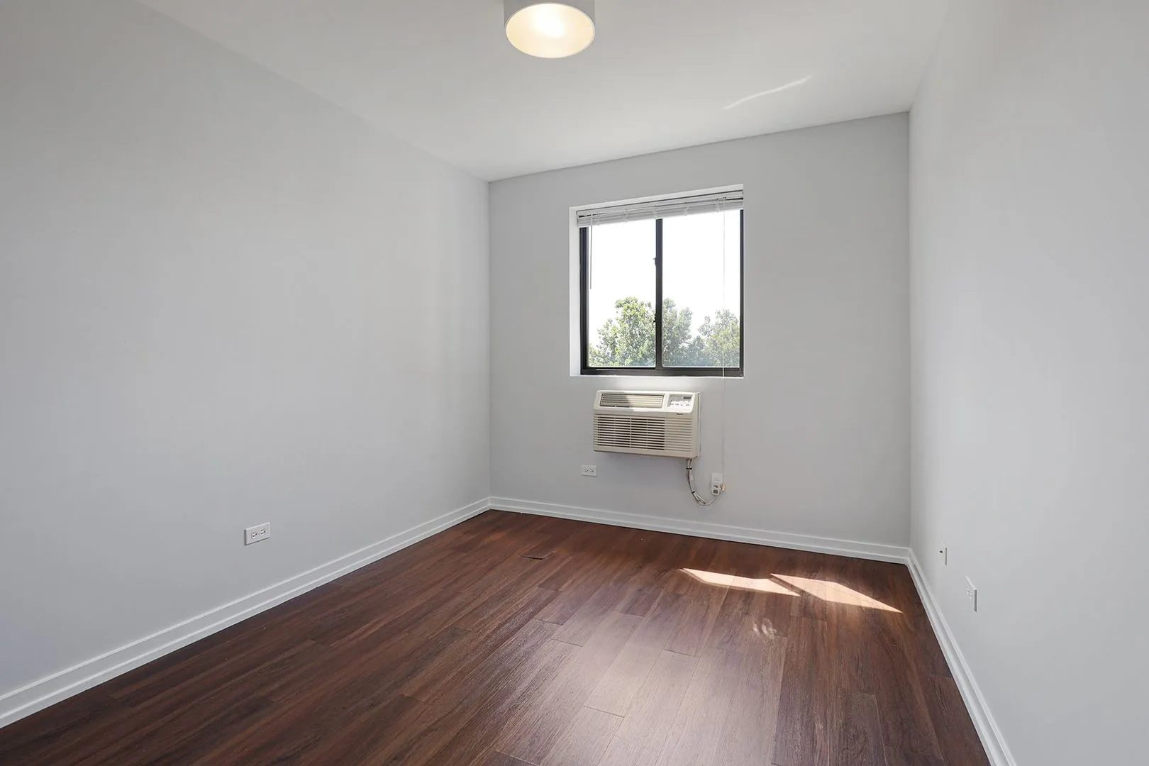 6134 N Kenmore Ave, ,  60660, USA 60660-unit#508-Chicago-IL