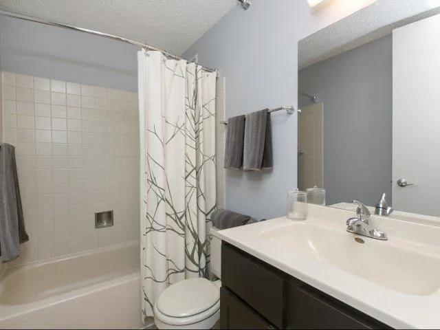 Presidential Towers, 555 W Madison St, ,  60661, USA 60661-unit#STUDIO 05-Chicago-IL