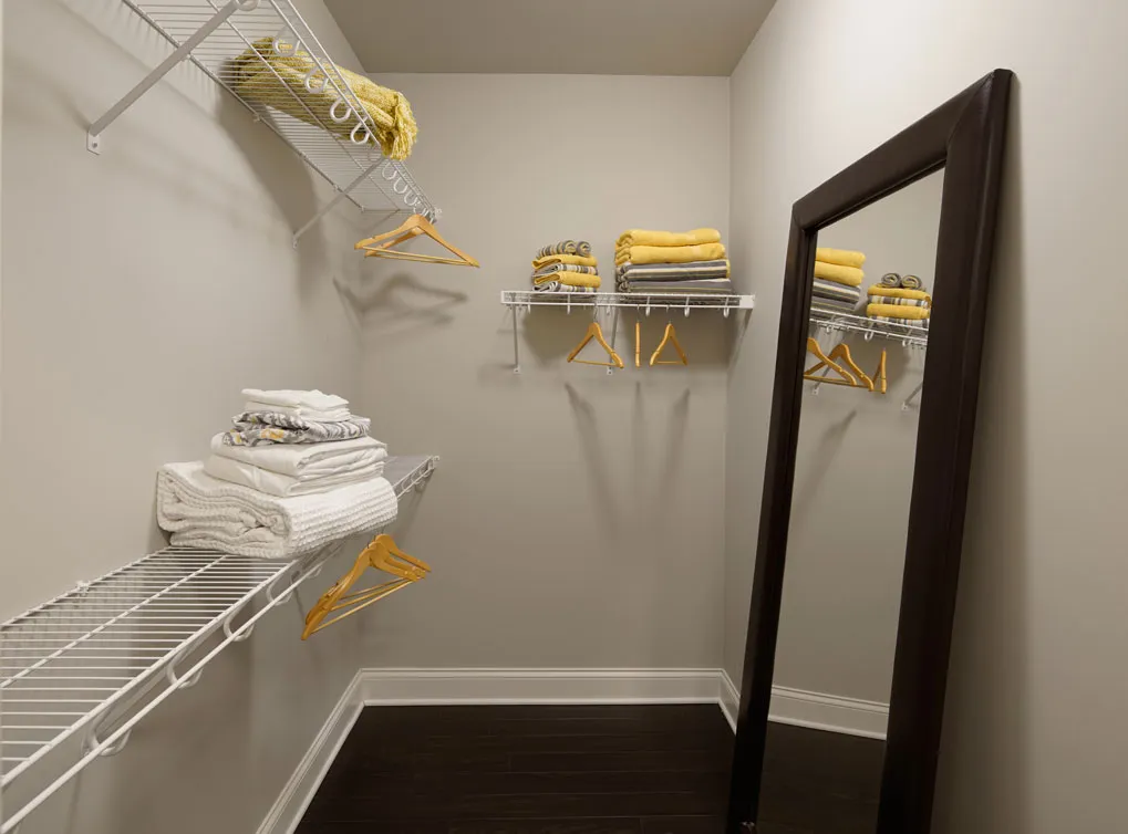 71 W Hubbard St, ,  60654, USA 60654-unit#STUDIO-Chicago-IL