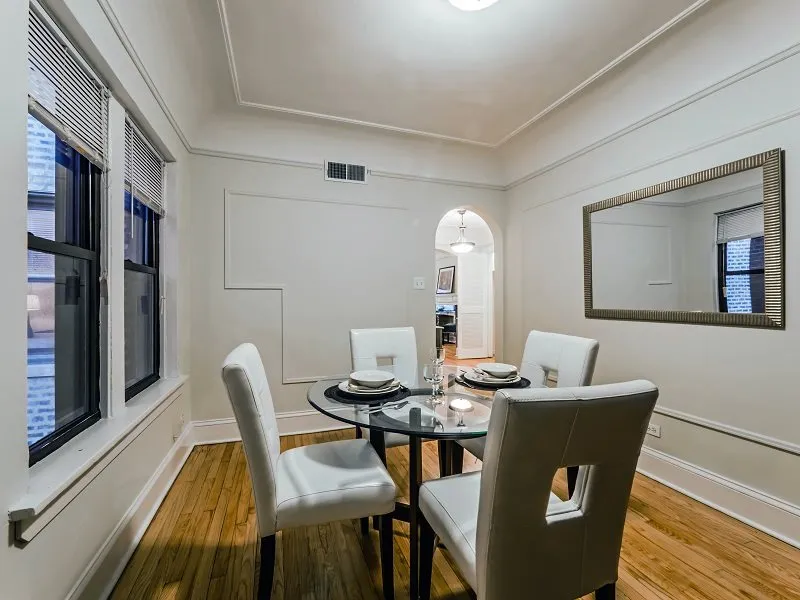 215 E Chestnut St, , 60611, USA 60611-unit#2/2-Chicago-IL