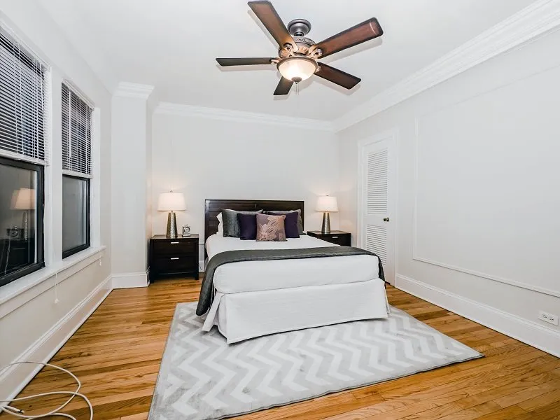 215 E Chestnut St, , 60611, USA 60611-unit#2/2-Chicago-IL