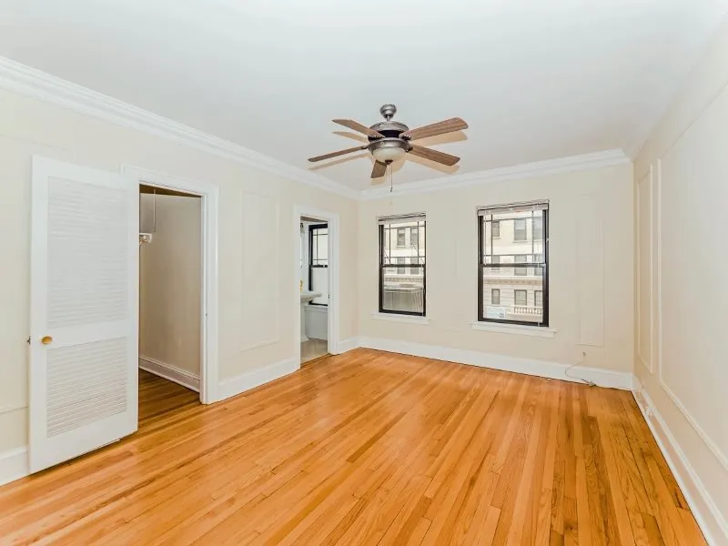 215 E Chestnut St, ,  60611, USA 60611-unit#1/1-Chicago-IL