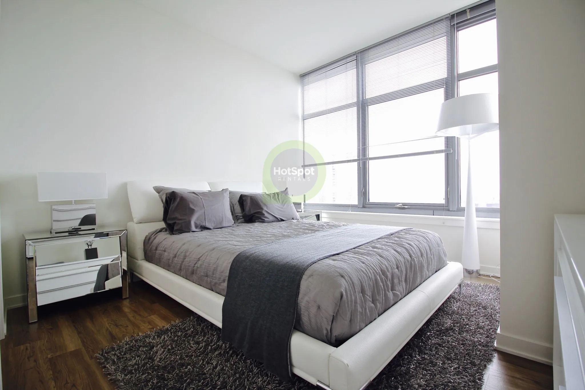 347 W Chestnut St, ,  60610, USA 60610-unit#2/2-Chicago-IL