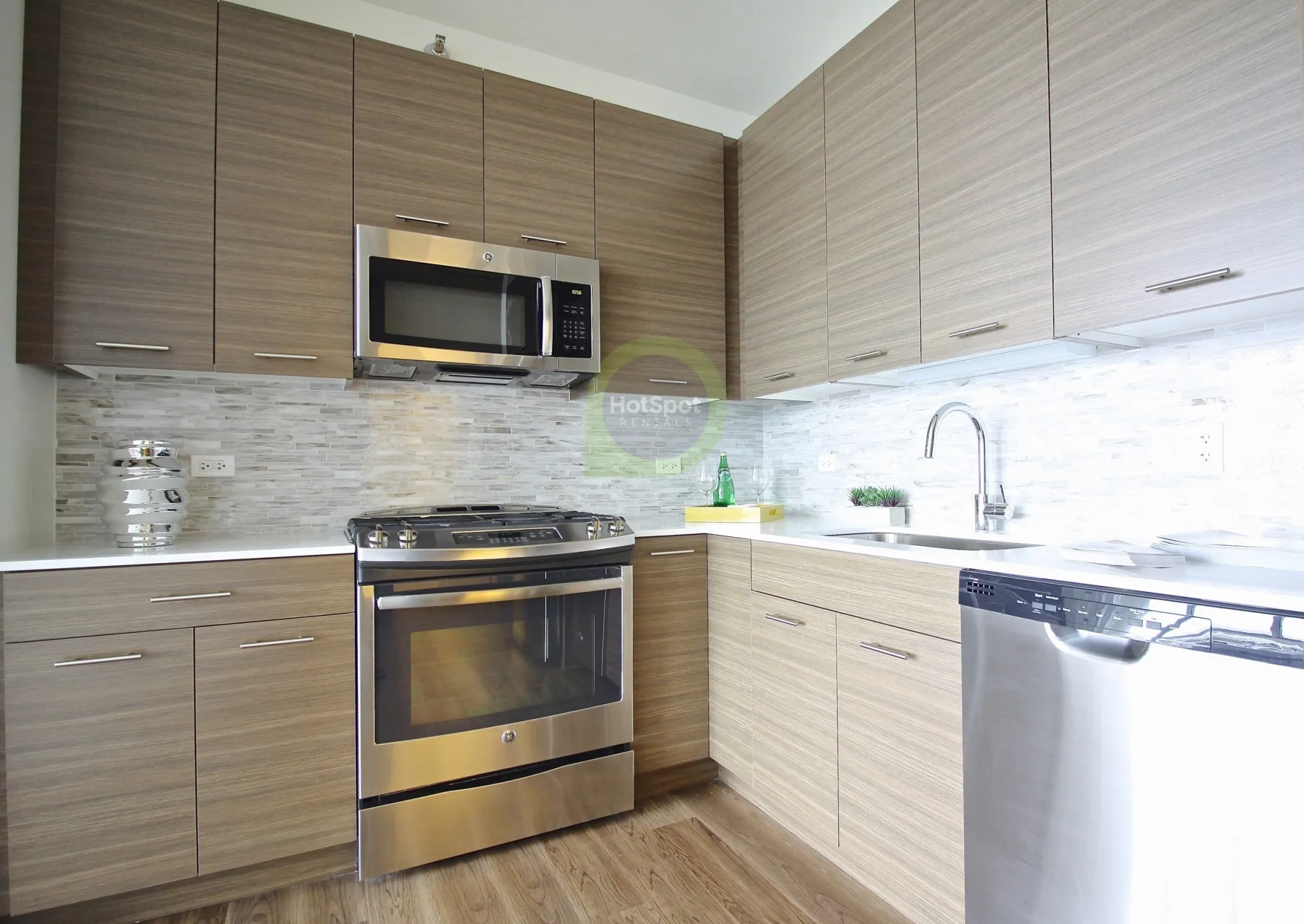 347 W Chestnut St, ,  60610, USA 60610-unit#2/2-Chicago-IL