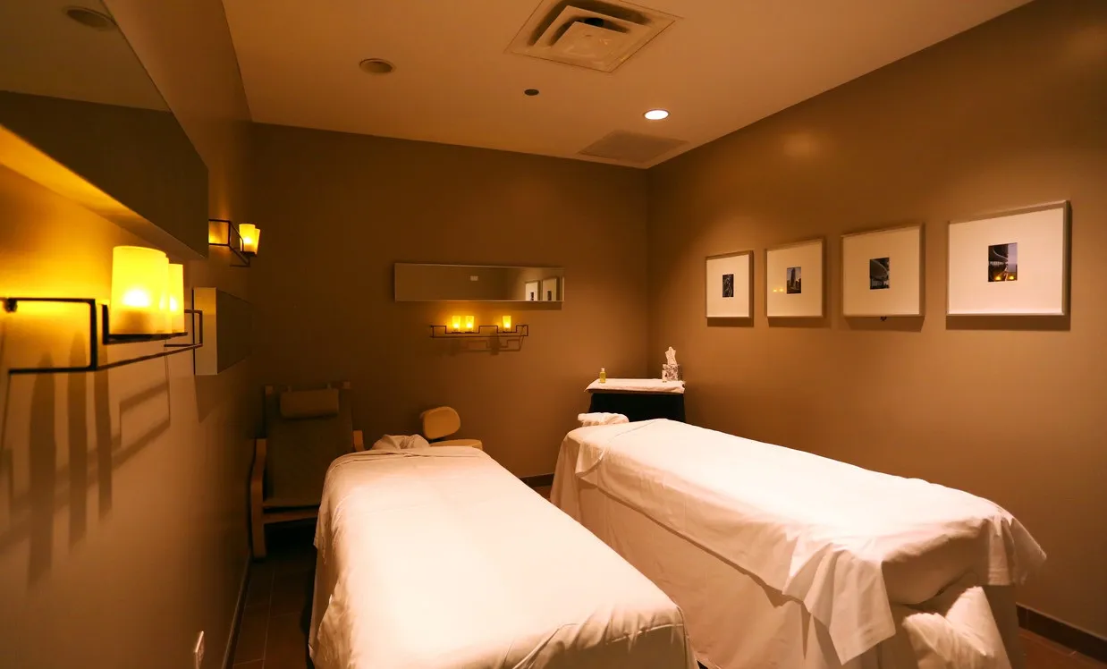 225 N Columbus Dr, , 60601, USA 60601-unit#STUDIO-Chicago-IL