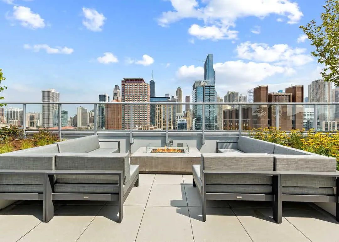 808 N Wells St, ,  60610, USA 60610-unit#CONVERTIBLE-Chicago-IL
