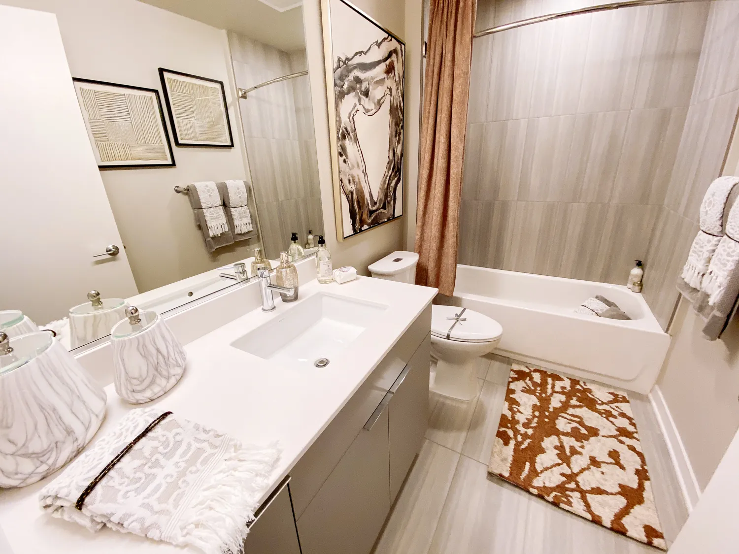 221 W Harrison St, , 60607, USA 60605-unit#CONVERTIBLE-Chicago-IL