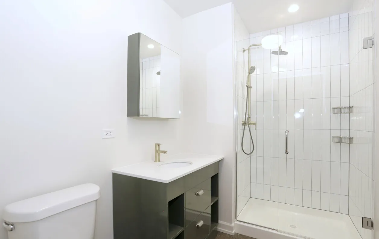 108 W  Ave, ,  60654, USA 60654-unit#2/2-Chicago-IL