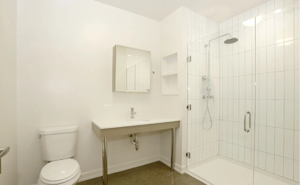 108 W  Ave, ,  60654, USA 60654-unit#2/2-Chicago-IL