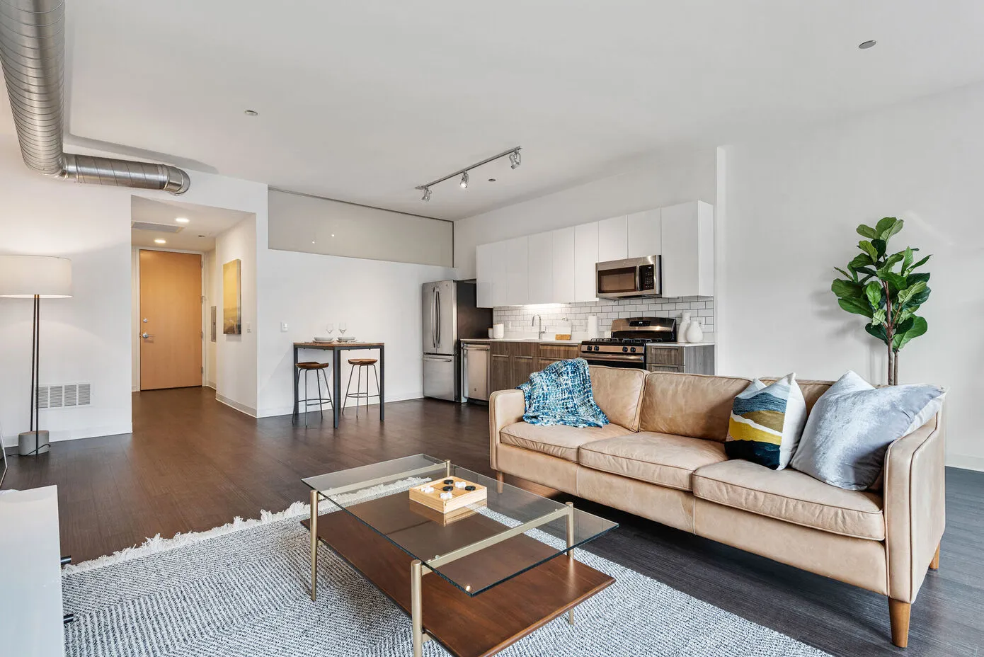 1980 N Milwaukee Ave, ,  60647, USA 60647-unit#2/2-Chicago-IL