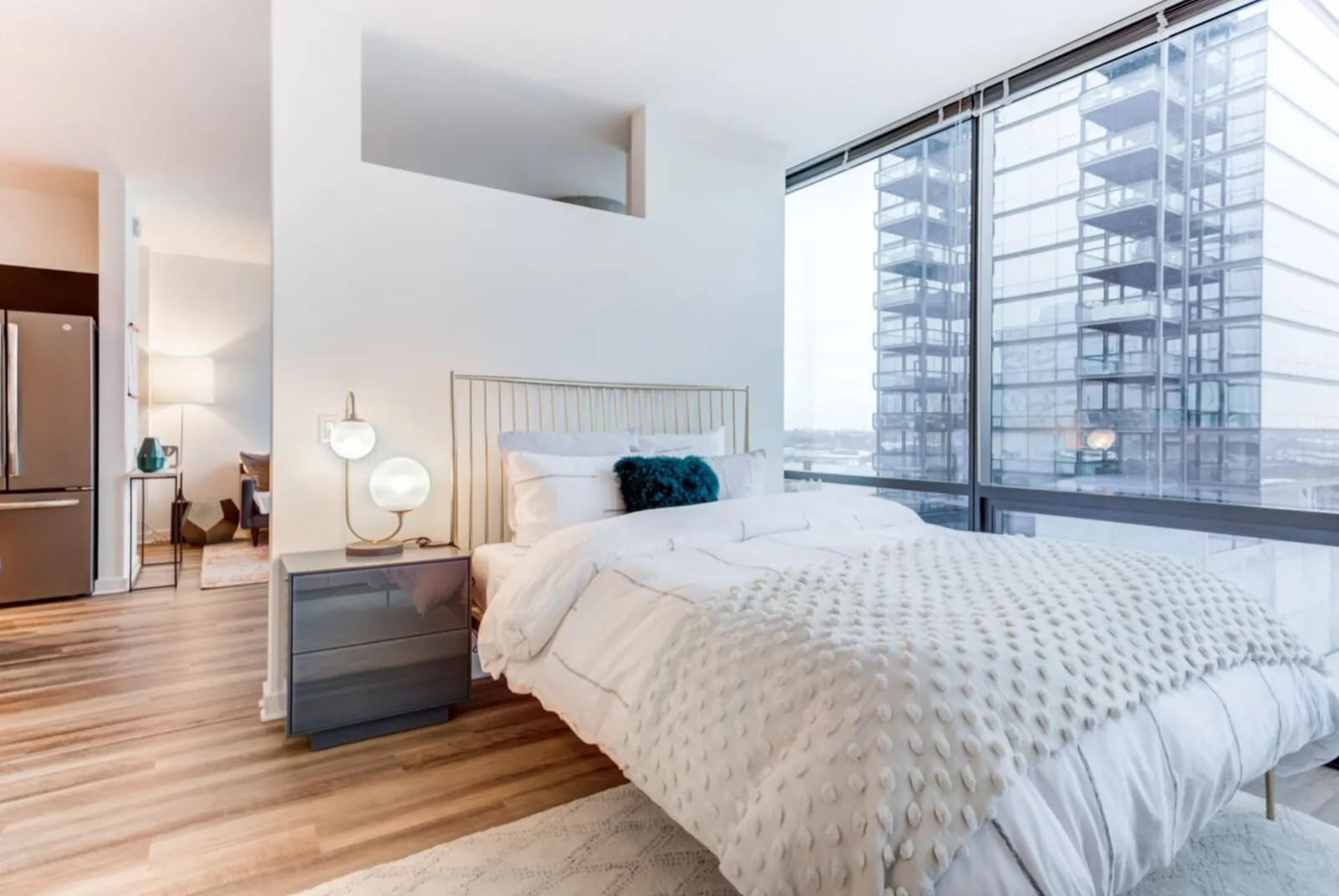 840 W Blackhawk St, ,  60642, USA 60642-unit#CONVERTIBLE-Chicago-IL