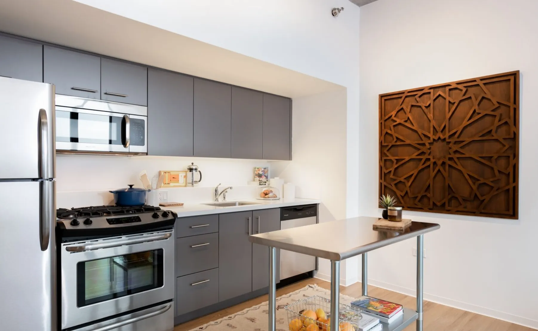 1611 W Division St, ,  60622, USA 60622-unit#STUDIO-Chicago-IL