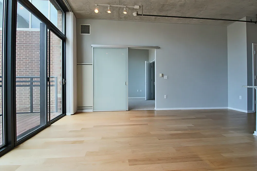 150 W Roosevelt Rd, ,  60605, USA 60605-unit#1/1 + DEN-Chicago-IL