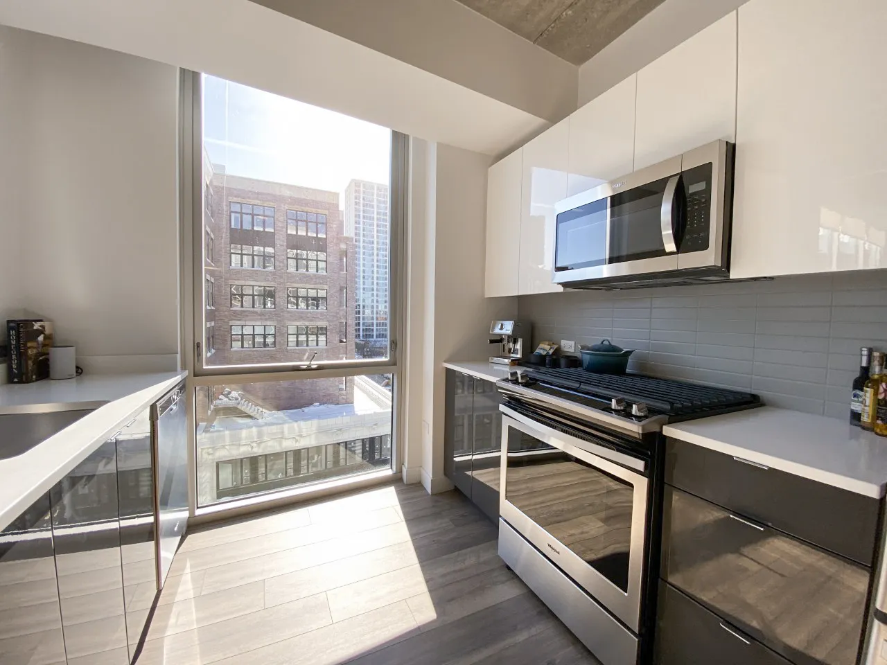 734 W Sheridan Rd, ,  60613, USA 60613-unit#1/1-Chicago-IL