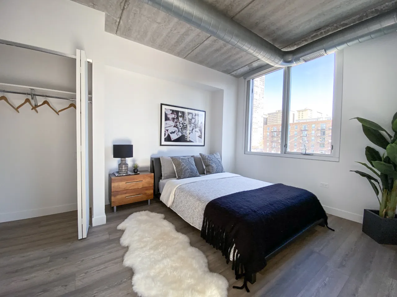 734 W Sheridan Rd, ,  60613, USA 60613-unit#1/1-Chicago-IL