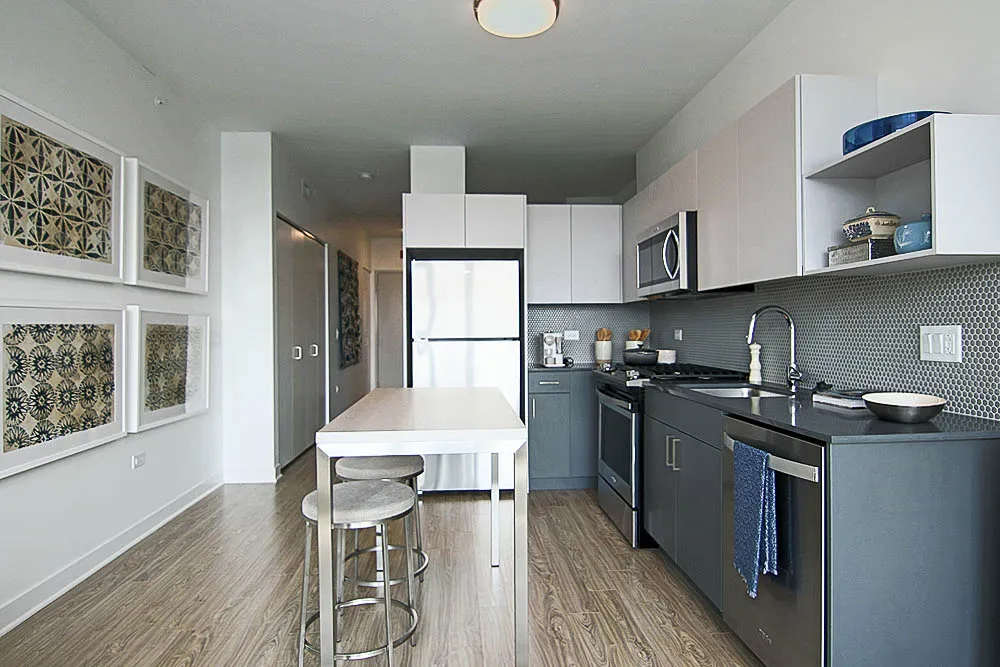 720 S Wells St, , 60607, USA 60605-unit#CONVERTIBLE-Chicago-IL
