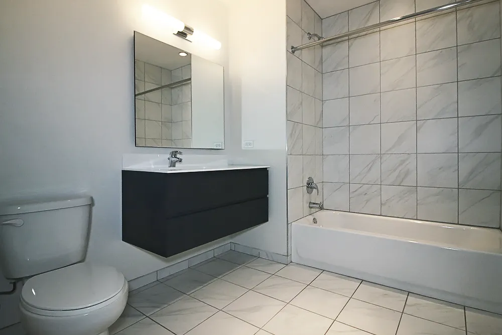 805 N La Salle Dr, , 60610, USA 60654-unit#2/2 TOWNHOME-Chicago-IL