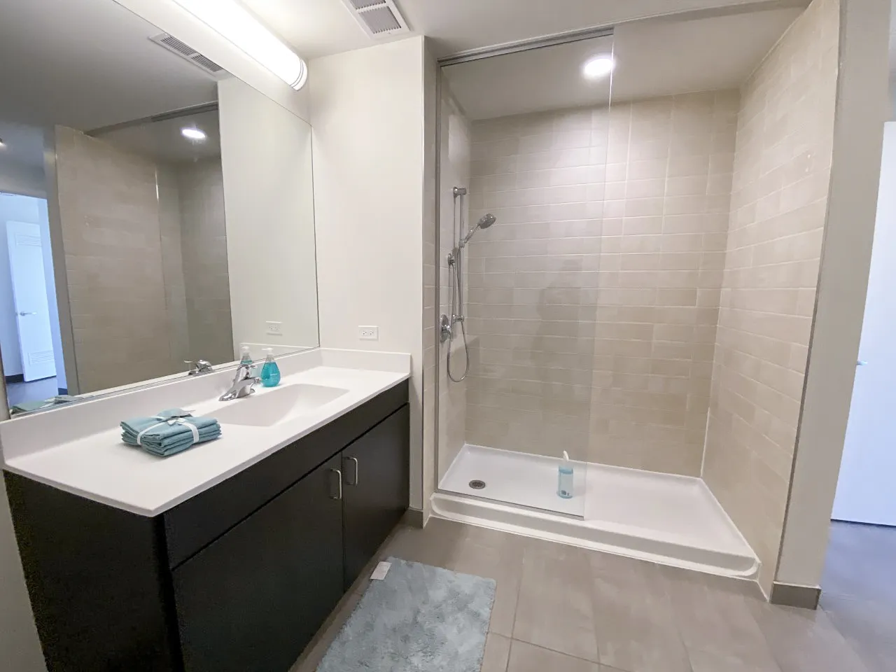 3218 N Clark St, ,  60657, USA 60657-unit#2/1-Chicago-IL