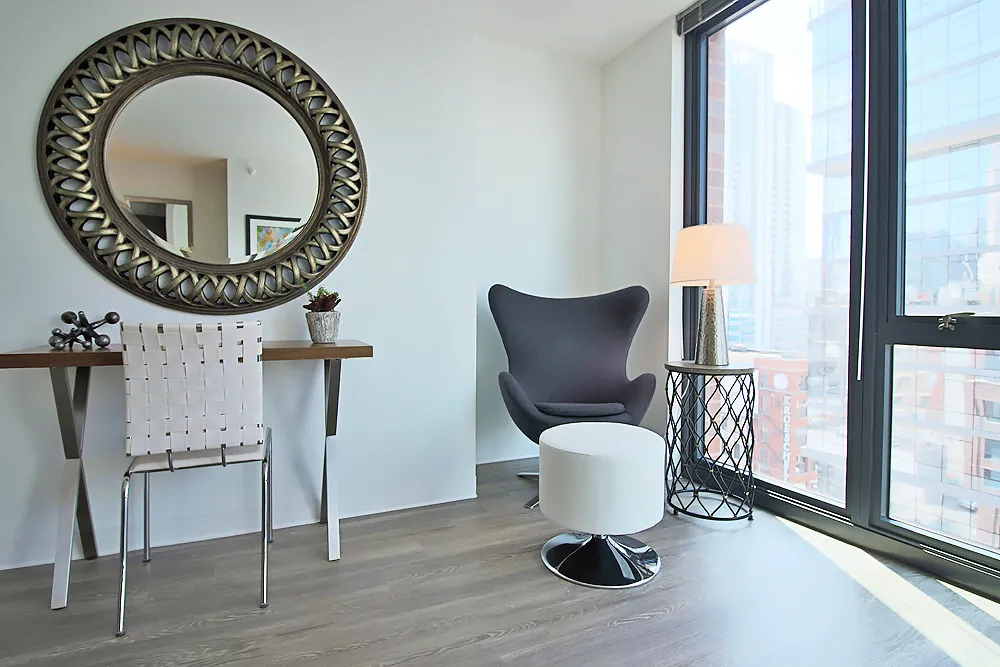 637 N Wells St, ,  60654, USA 60654-unit#CONVERTIBLE-Chicago-IL