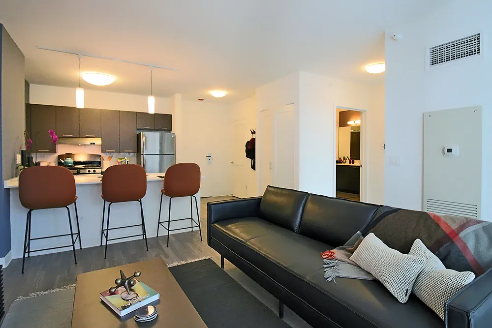 637 N Wells St, ,  60654, USA 60654-unit#1/1-Chicago-IL