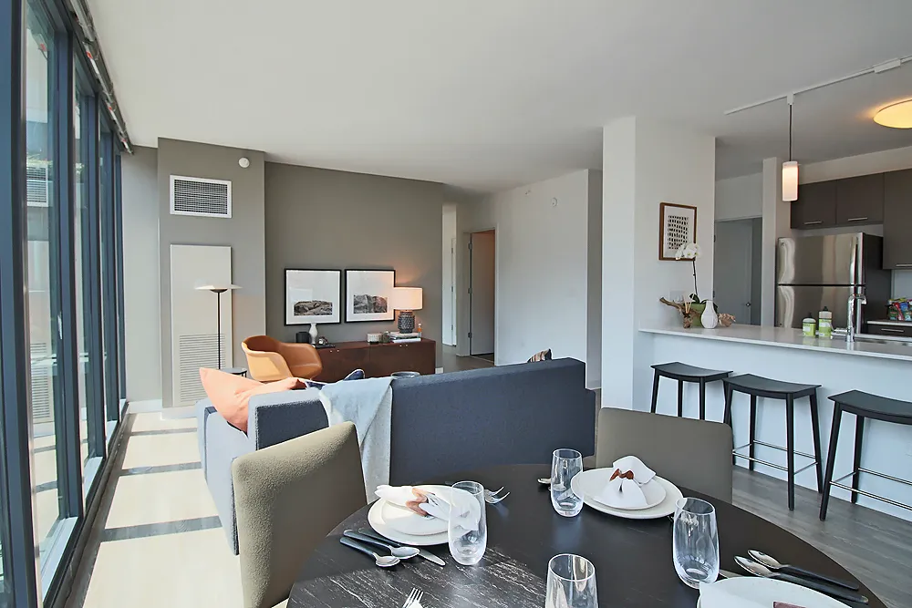 637 N Wells St, ,  60654, USA 60654-unit#2/2-Chicago-IL