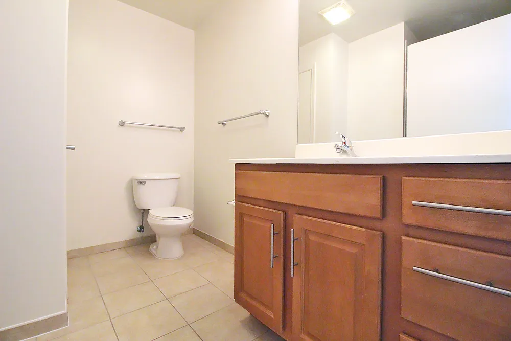 Left Bank, 300 N Canal St, , 60606, USA 60606-unit#STUDIO-Chicago-IL