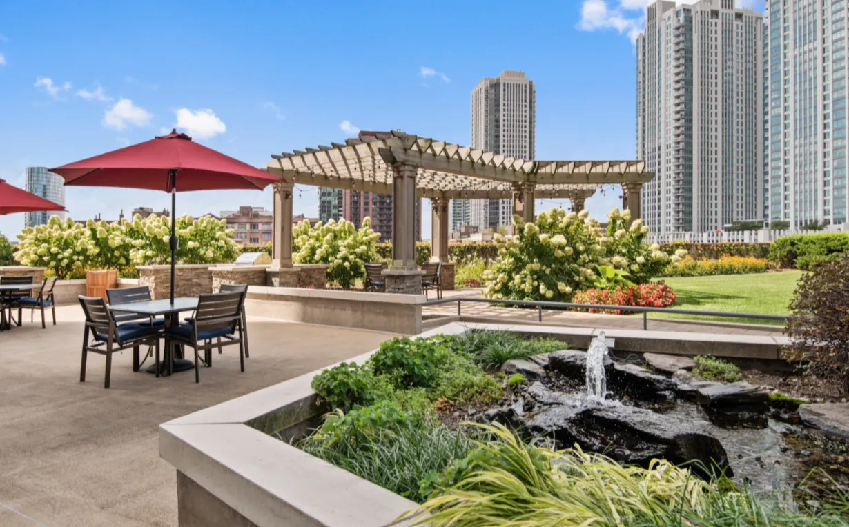 Left Bank, 300 N Canal St, ,  60606, USA 60606-unit#CONVERTIBLE-Chicago-IL