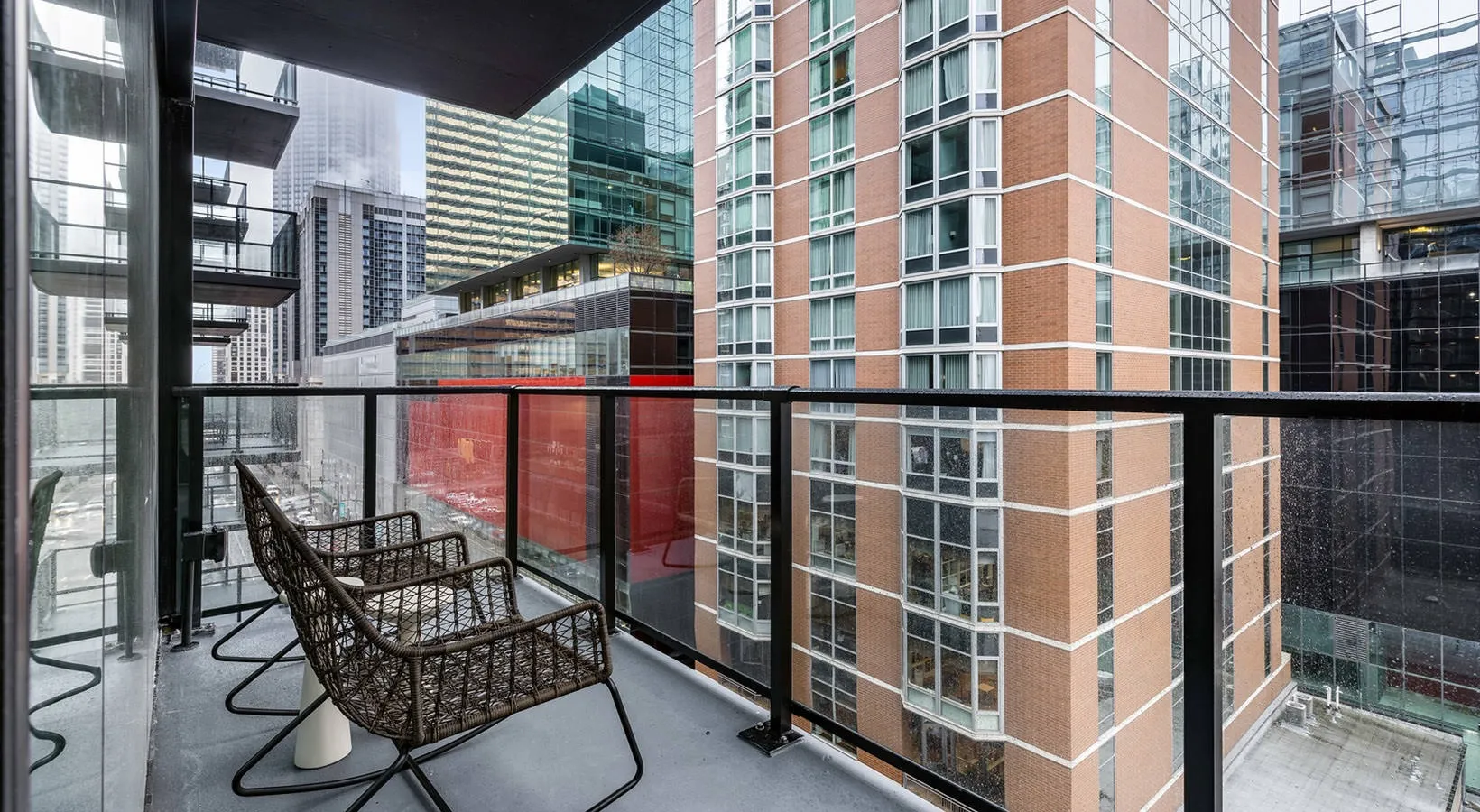 218 E Grand Ave, ,  60611, USA 60611-unit#2/2-Chicago-IL
