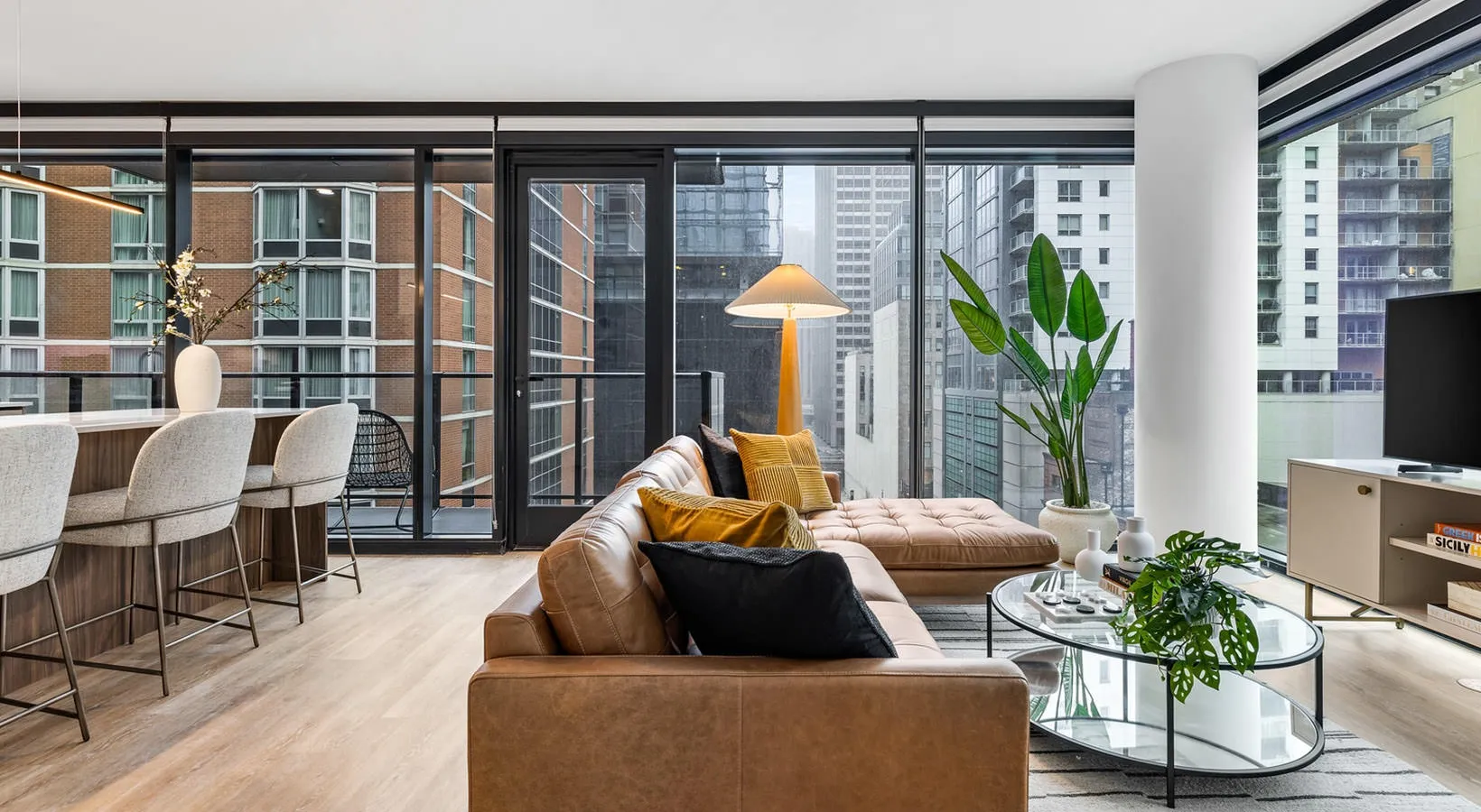 218 E Grand Ave, ,  60611, USA 60611-unit#2/2-Chicago-IL