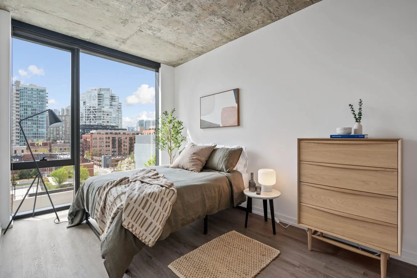 808 N Cleveland Ave, ,  60610, USA 60610-unit#2/2 + DEN-Chicago-IL