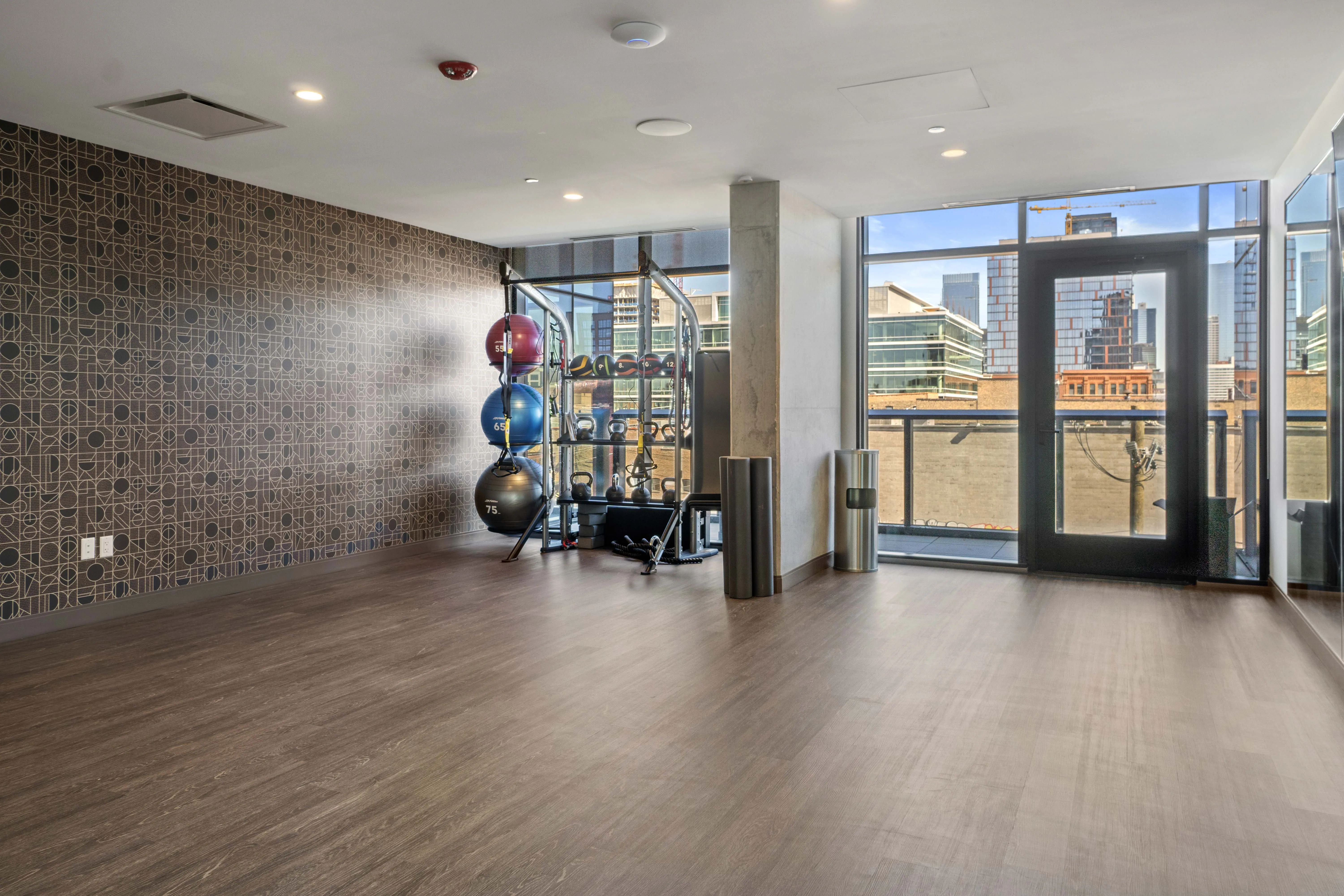 160 N Elizabeth St, ,  60607, USA 60607-unit#3/2-Chicago-IL