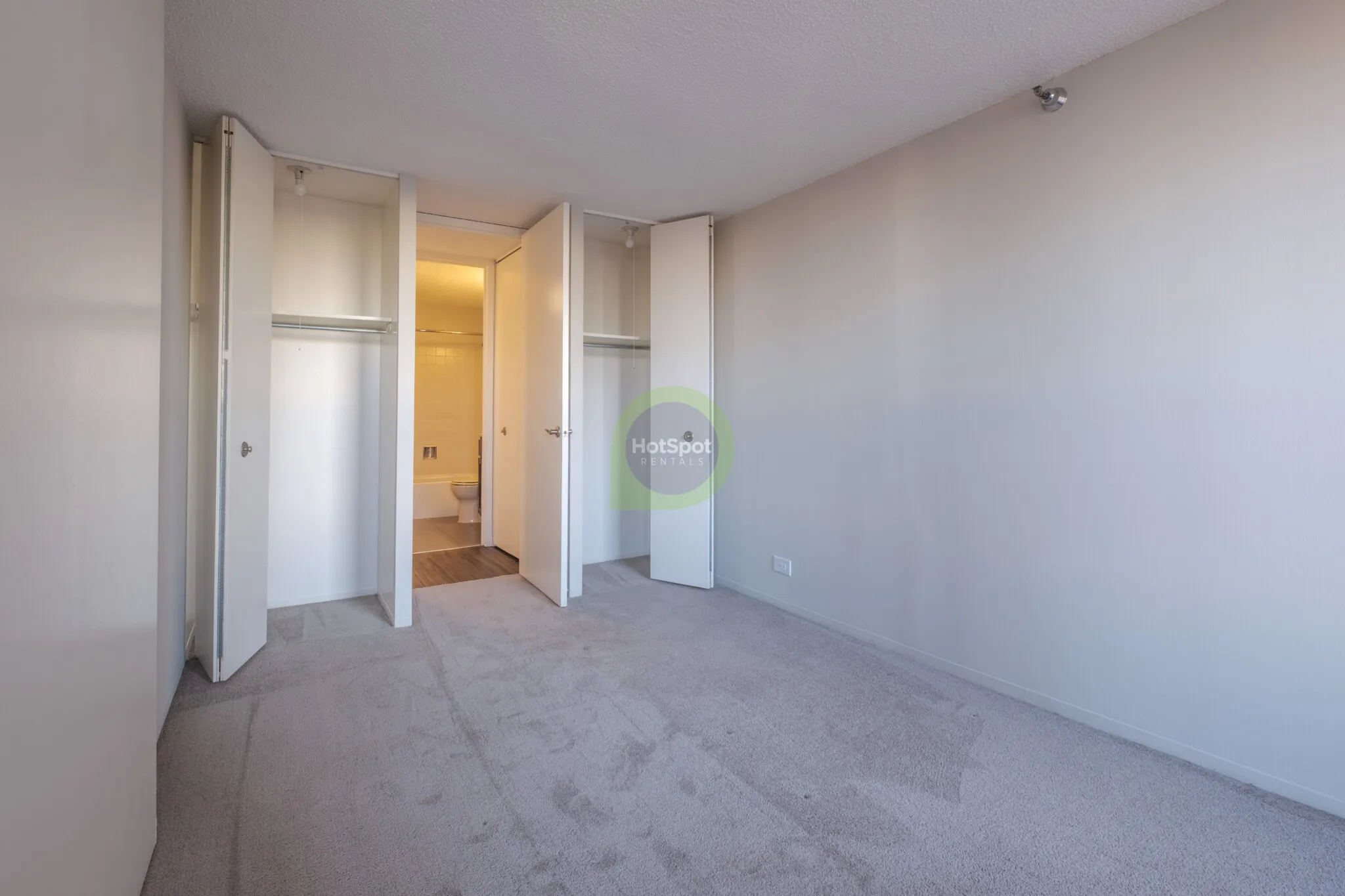 Presidential Towers, 555 W Madison St, ,  60661, USA 60661-unit#CONVERTIBLE-Chicago-IL