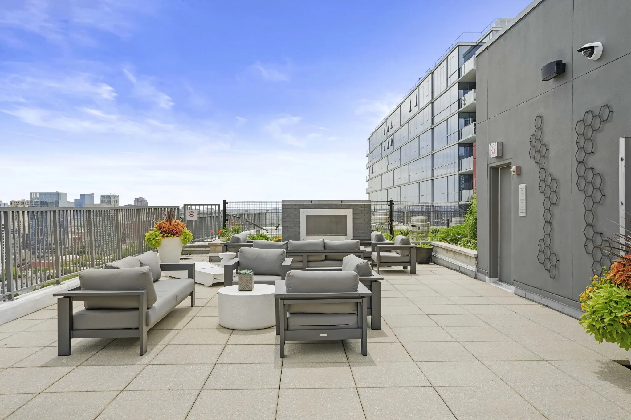 900 S Clark St, , 60605, USA 60605-unit#CONVERTIBLE-Chicago-IL