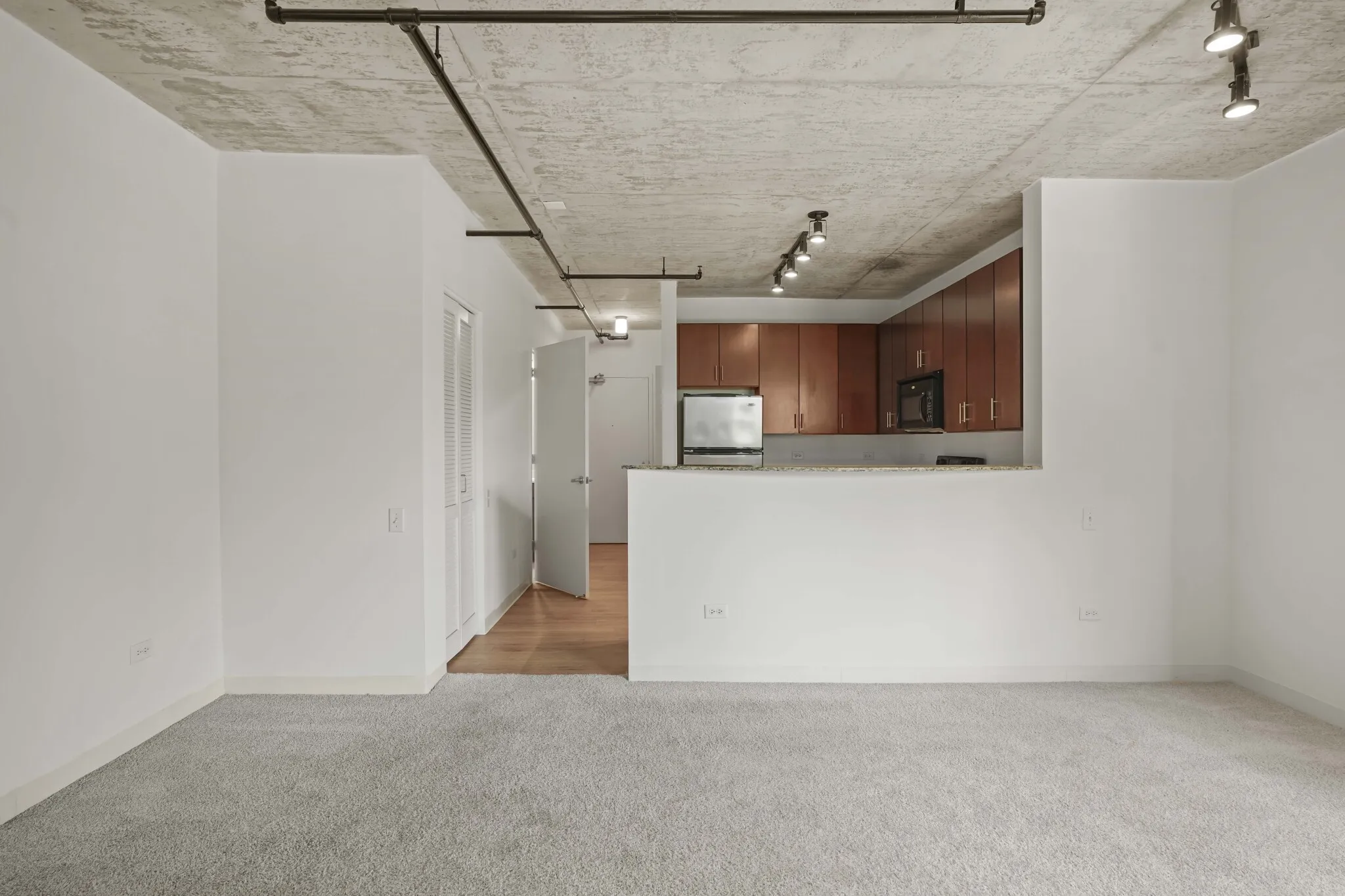 900 S Clark St, , 60605, USA 60605-unit#CONVERTIBLE-Chicago-IL