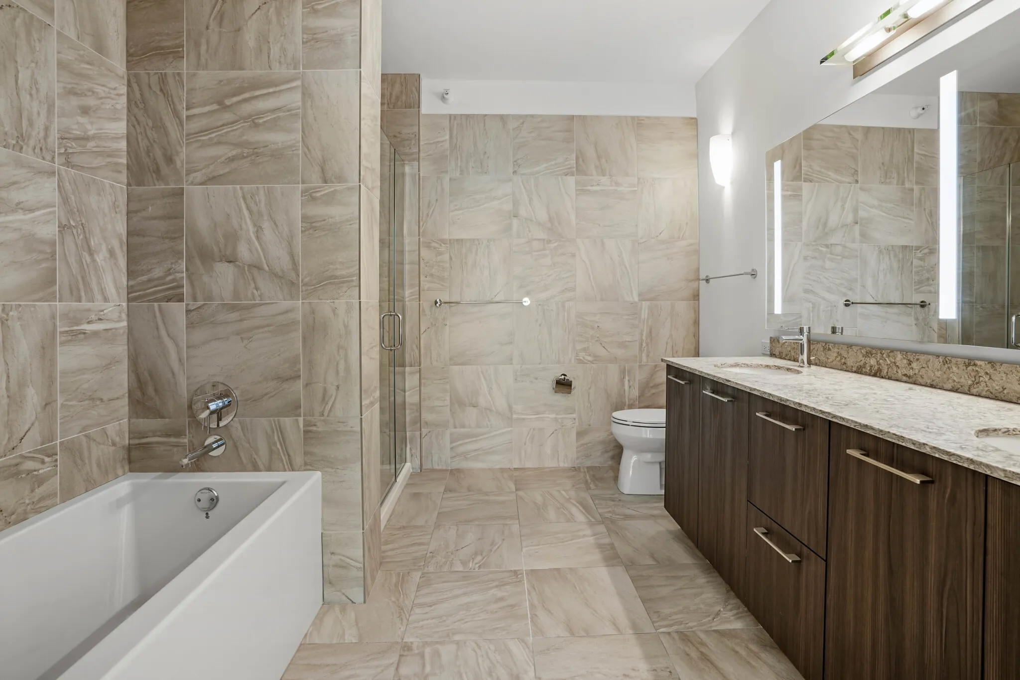 220 E Illinois St, ,  60611, USA 60611-unit#3/3 PENTHOUSE-Chicago-IL