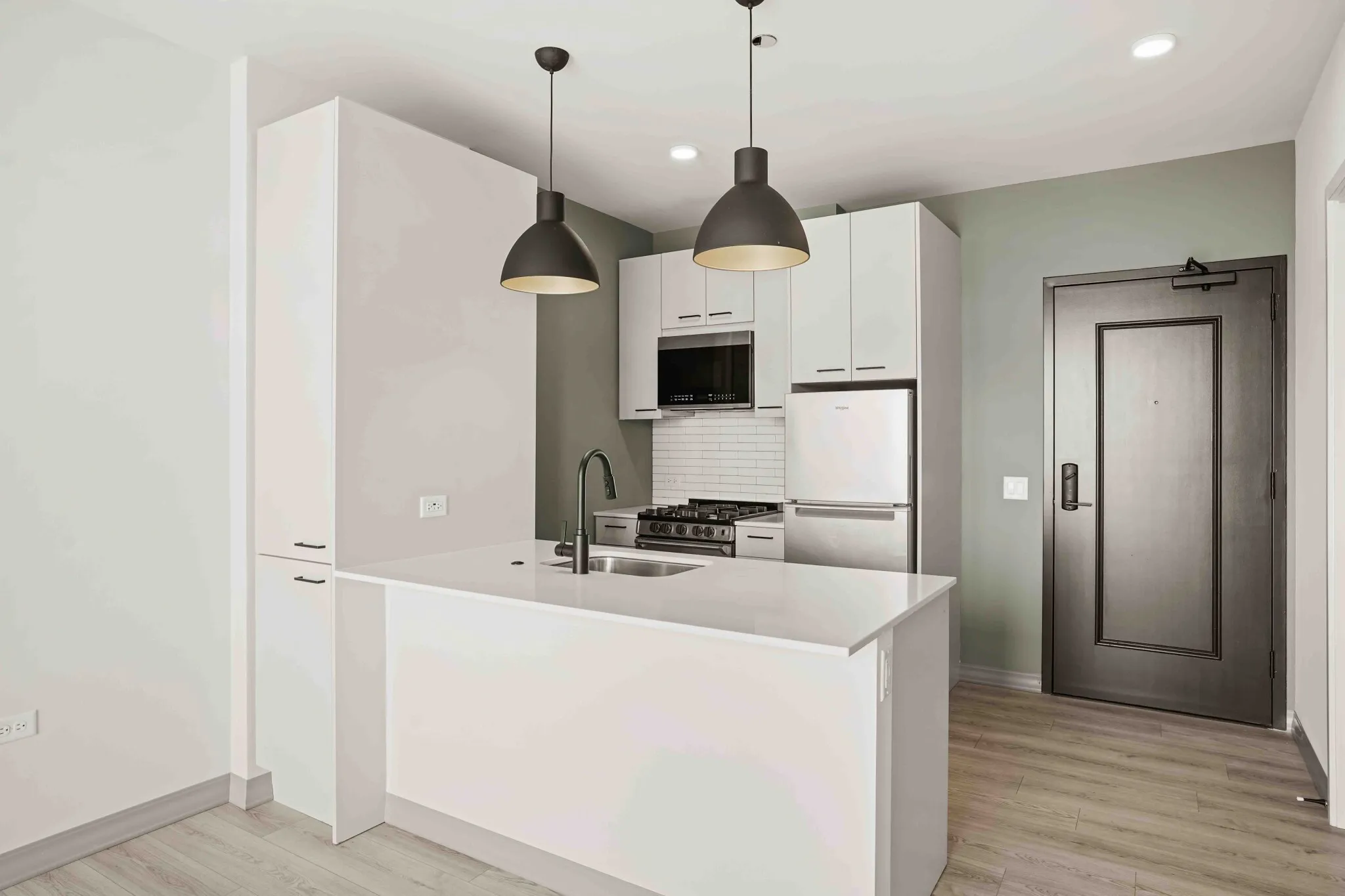 2155 N Elston Ave, , 60614, USA 60614-unit#CONVERTIBLE-Chicago-IL