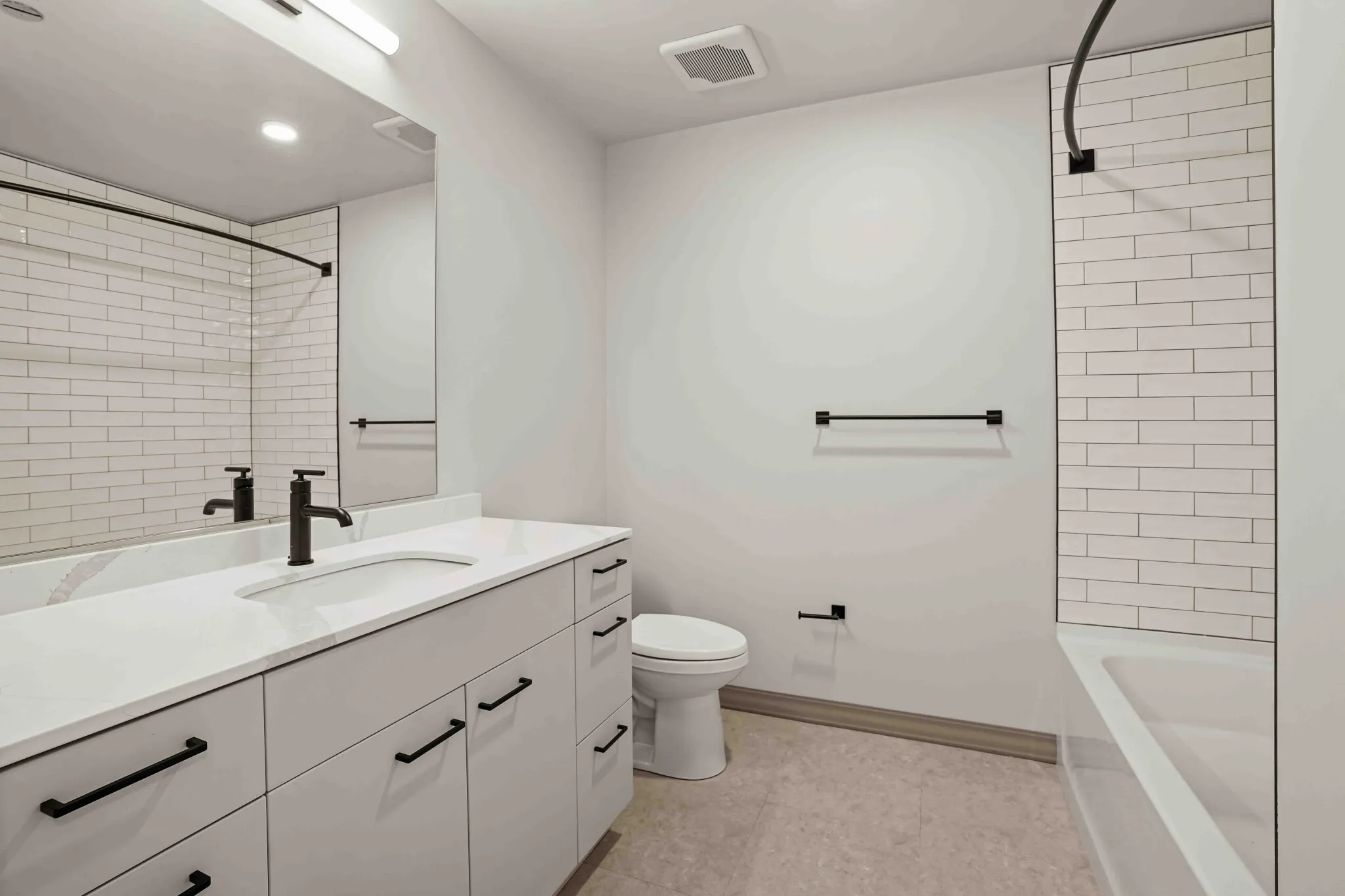 2155 N Elston Ave, , 60614, USA 60614-unit#3/2-Chicago-IL