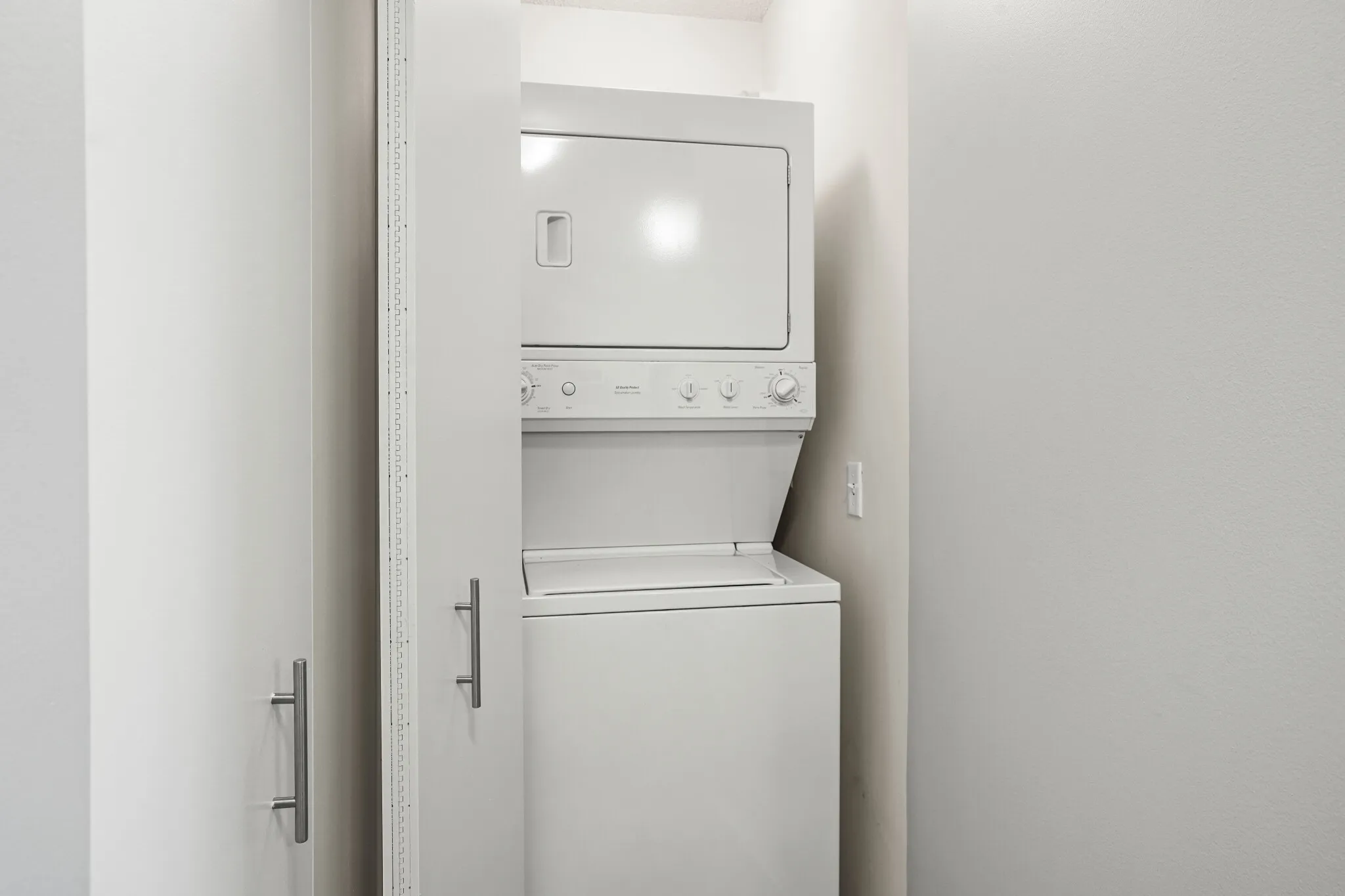 180 N Jefferson St, , 60661, USA 60661-unit#CONVERTIBLE-Chicago-IL