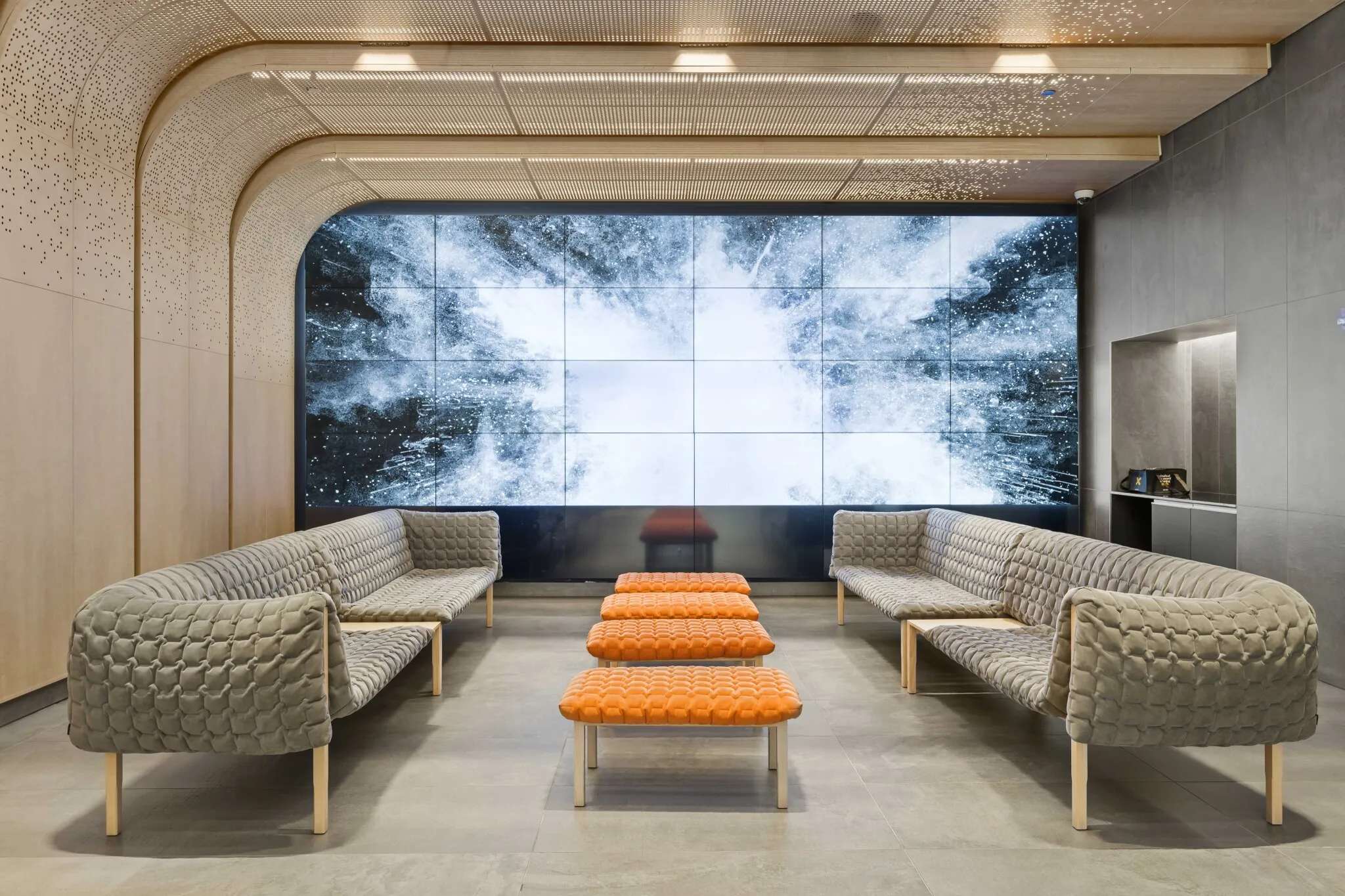 311 W Illinois St, ,  60654, USA 60654-unit#1/1-Chicago-IL