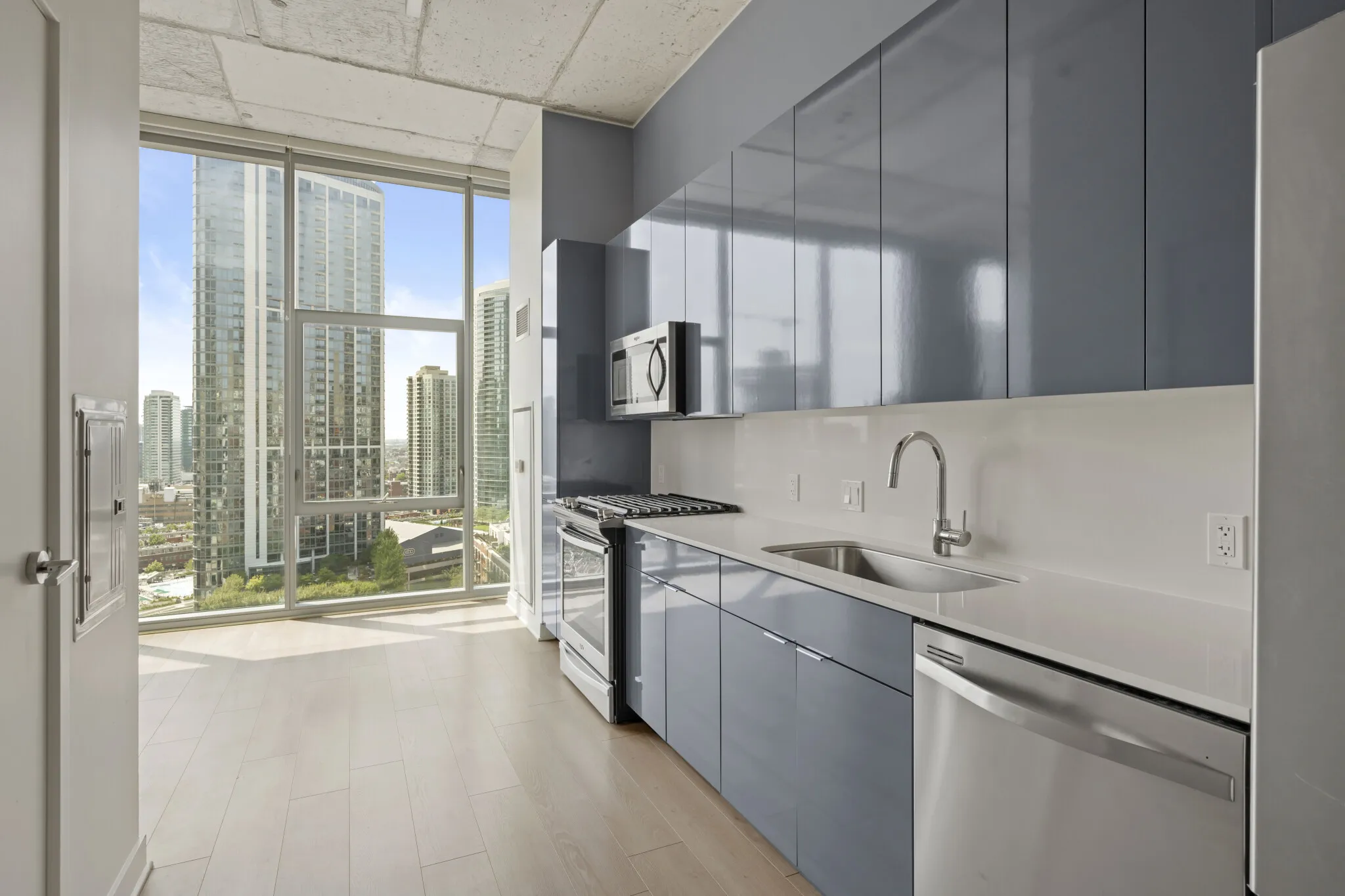 311 W Illinois St, ,  60654, USA 60654-unit#STUDIO-Chicago-IL