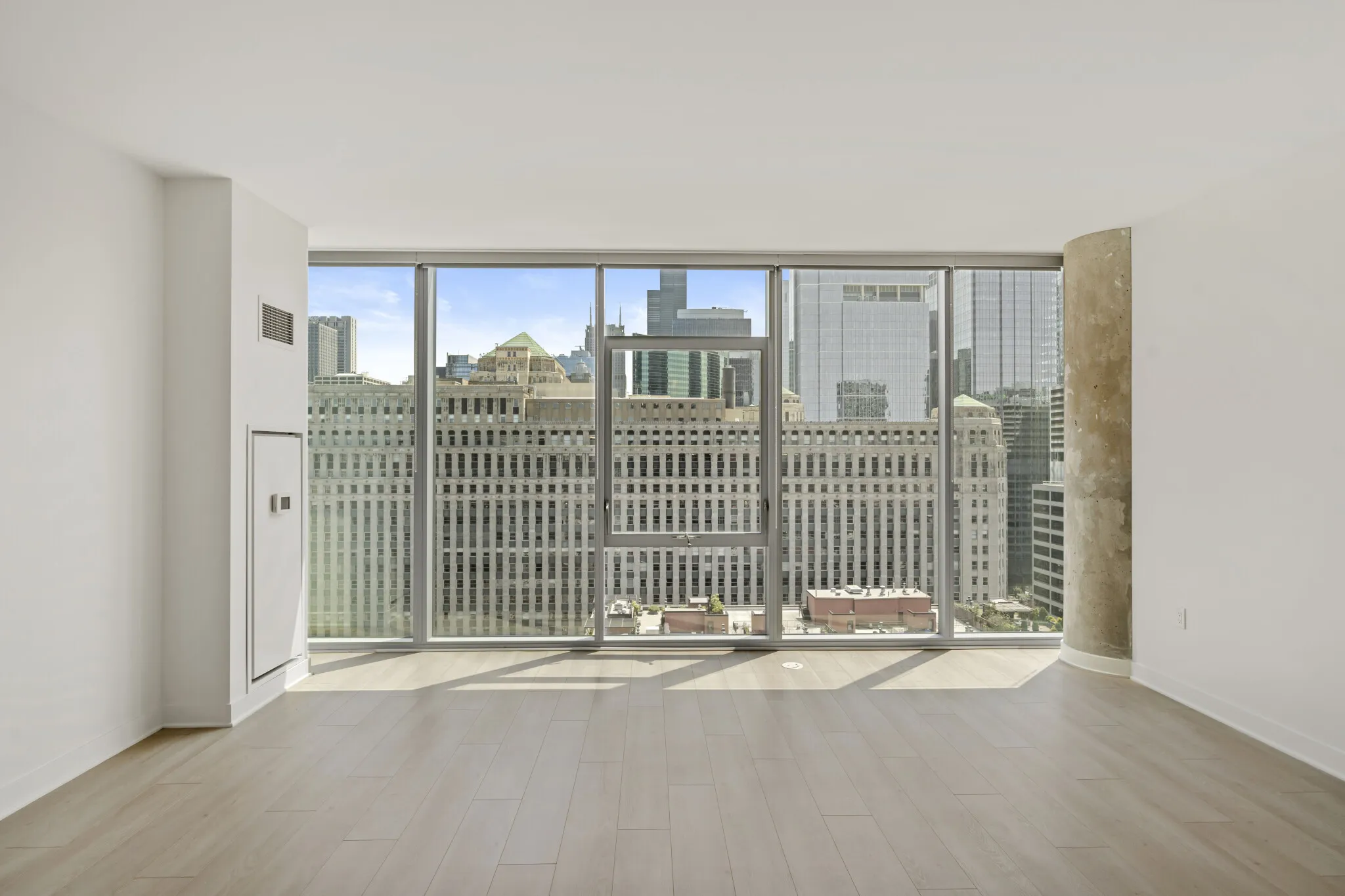 311 W Illinois St, ,  60654, USA 60654-unit#STUDIO-Chicago-IL